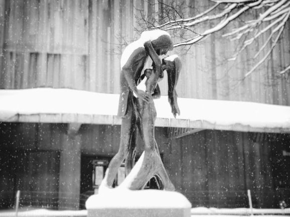 Central Park Winter -  Romeo and Juliet in the Snow - New York City